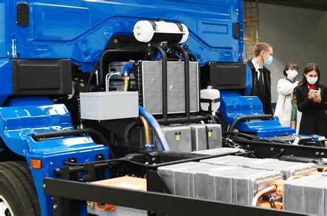 The Cutting-Edge Technological Innovations Powering Kamaz Electric Trucks