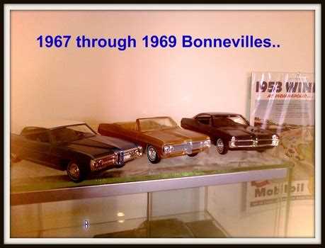 The Pontiac Bonneville: Luxurious Comfort with a Hint of Muscle - A Perfect Blend of Style and Power