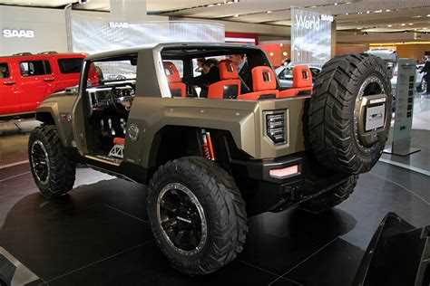 Get Off-Road Ready with the Hummer HX Concept - The Ultimate Adventure Vehicle
