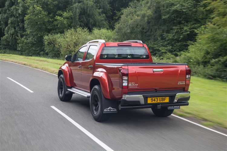 Isuzu Truck Review: Insights from a Truck Driver's Perspective